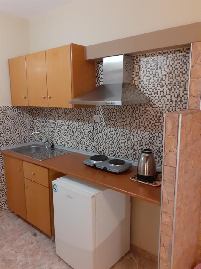 Peter'S Place Фалираки Экстерьер фото