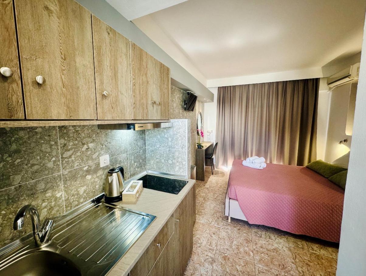 Peter'S Place Фалираки Экстерьер фото